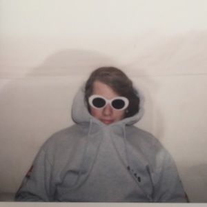 Meet your Posher, Wyatt